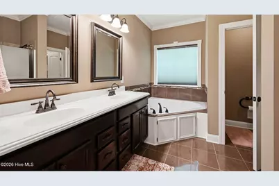 805 Megan Drive, Greenville, NC 27834 - Photo 14