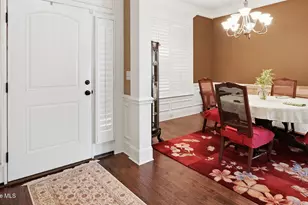 805 Megan Dr, Greenville, NC 27834 - Photo 2