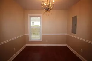 390 W Connecticut Ave, Southern Pines, NC 28387 - Photo 2