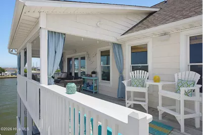702 Roland Avenue, Surf City, NC 28445 - Photo 18