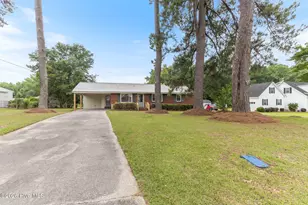 207 Sunset Ave, Whiteville, NC 28472 - Photo 54