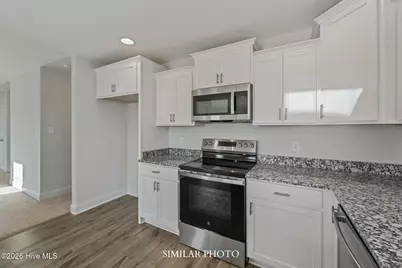 526 Appalachian Trail N, Jacksonville, NC 28546 - Photo 12