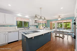 6106 Cardinal Dr, New Bern, NC 28560 - Photo 12