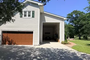 121 Harbour Dr, Hubert, NC 28539 - Photo 6