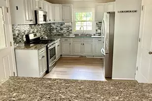 2206 Carey Rd, Kinston, NC 28504 - Photo 4