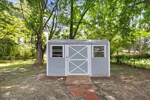 412 E 18th St, Scotland Neck, NC 27874 - Photo 12