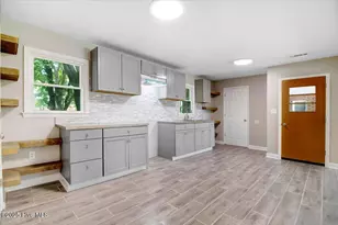 412 E 18th St, Scotland Neck, NC 27874 - Photo 18