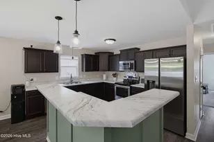1117 Springdale Dr, Jacksonville, NC 28540 - Photo 6