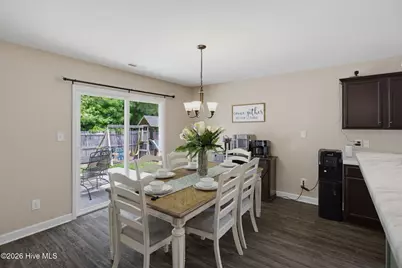 1117 Springdale Drive, Jacksonville, NC 28540 - Photo 8