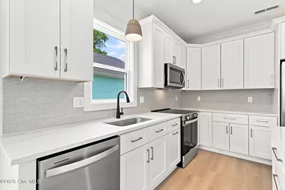104 SE 6th Street, Oak Island, NC 28465 - Photo 20