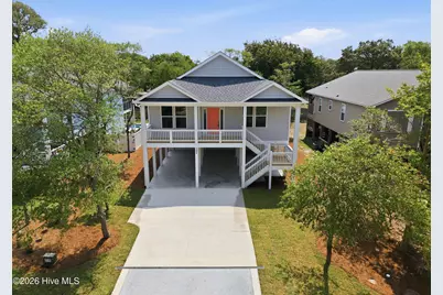 104 SE 6th Street, Oak Island, NC 28465 - Photo 2