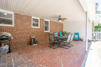 201 Glenwood Drive, Elizabethtown, NC 28337 - Photo 26