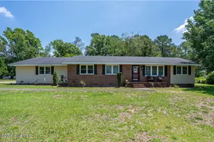 201 Glenwood Dr, Elizabethtown, NC 28337 - Photo 2