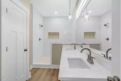 225 NE 75th Street, Oak Island, NC 28465 - Photo 18