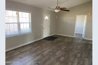 401 Sumrell Way, Hubert, NC 28539 - Photo 8