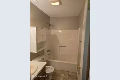 109 W Victoria Court #A, Greenville, NC 27834 - Photo 6