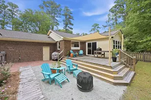 2005 Horse Shoe Bend, Trent Woods, NC 28562 - Photo 2