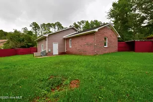 1933 Rocky Run Rd, Jacksonville, NC 28546 - Photo 20