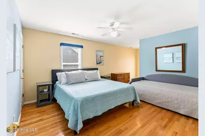 183 W Fourth Street, Ocean Isle Beach, NC 28469 - Photo 20
