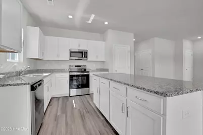 1537 Rodanthe Avenue, Castle Hayne, NC 28429 - Photo 6