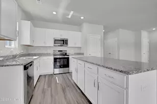1537 Rodanthe Ave, Castle Hayne, NC 28429 - Photo 6
