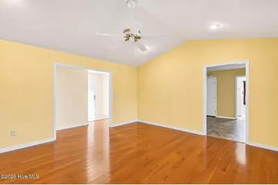 168 S Shore Drive, Southport, NC 28461 - Photo 8