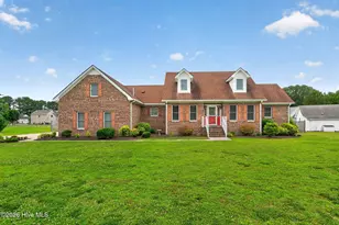 1017 Kris Dr, Elizabeth City, NC 27909 - Photo 2