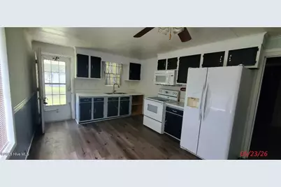567 Blount Road, Elizabeth City, NC 27909 - Photo 2