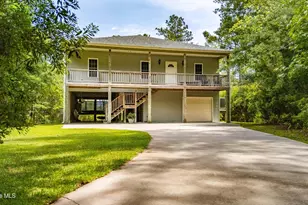 639 Plantation Pkwy, Oriental, NC 28571 - Photo 1