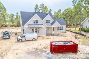 142 Parkwood Ct, Seven Lakes, NC 27376 - Photo 2