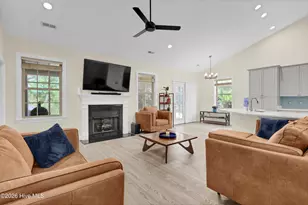 85 Highlands Dr, Hampstead, NC 28443 - Photo 4