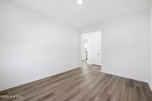362 Summer Wind Wy, Aberdeen, NC 28315 - Photo 6