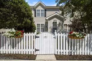 5813 Wrightsville Ave, Wilmington, NC 28403 - Photo 2