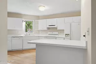 115 N Harbor Dr, Beaufort, NC 28516 - Photo 12