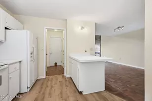 115 N Harbor Dr, Beaufort, NC 28516 - Photo 14