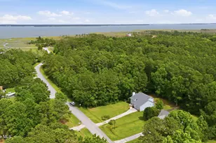 115 N Harbor Dr, Beaufort, NC 28516 - Photo 28