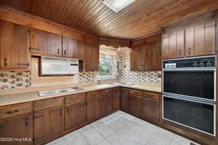 380 Fort Island Rd, Eure, NC 27935 - Photo 10