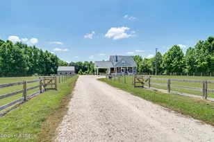424 Jimmy Tate Williams Rd, Beulaville, NC 28518 - Photo 2