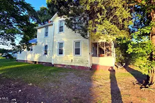 189 Wiggins Rd, Hertford, NC 27944 - Photo 2