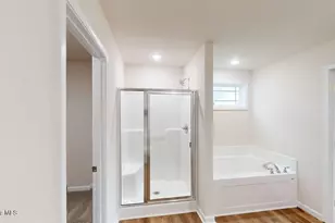 100 Kendall Farms Dr, Goldsboro, NC 27534 - Photo 10
