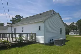 115 Bryan St, Havelock, NC 28532 - Photo 10