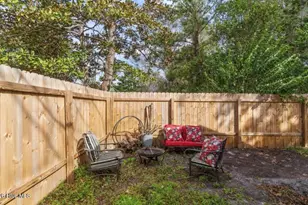 1409 Wooster St, Wilmington, NC 28401 - Photo 24