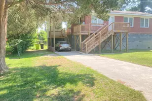 2012 Opal St, New Bern, NC 28560 - Photo 6