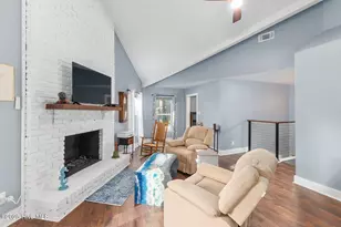 4704 Trent Woods Dr, Trent Woods, NC 28562 - Photo 16