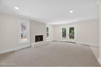208 Dupont Circle, Greenville, NC 27858 - Photo 4