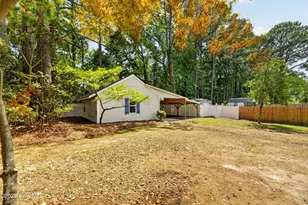 208 Dupont Cir, Greenville, NC 27858 - Photo 44