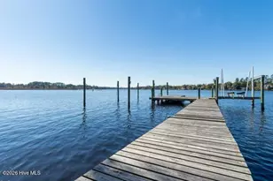 810 Madam Moores Ln, New Bern, NC 28562 - Photo 4
