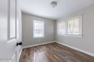 1801 Clark Ave, New Bern, NC 28560 - Photo 8