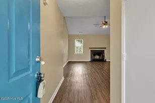 201 Ross Ct, Sneads Ferry, NC 28460 - Photo 4