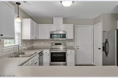 201 Ross Court, Sneads Ferry, NC 28460 - Photo 12